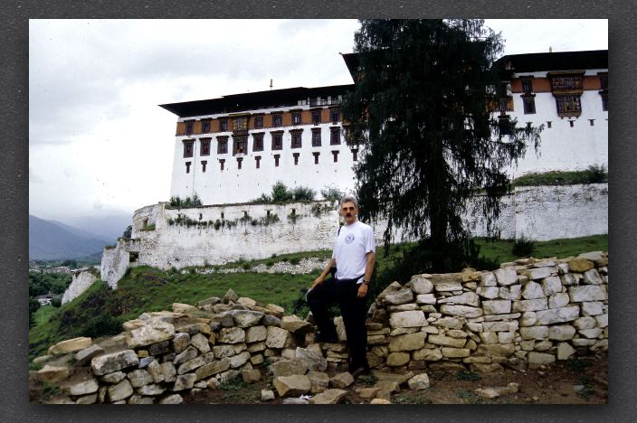 008 Barry by Paro Dzong