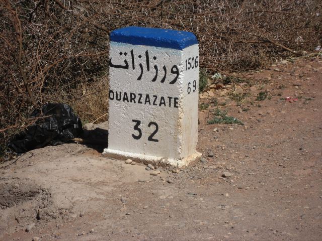 035road sign